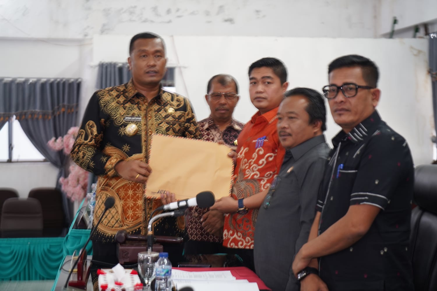 Bupati Sampaikan Nota Pengantar Tentang Rancangan KUA dan Rancangan PPAS APBD TA 2026