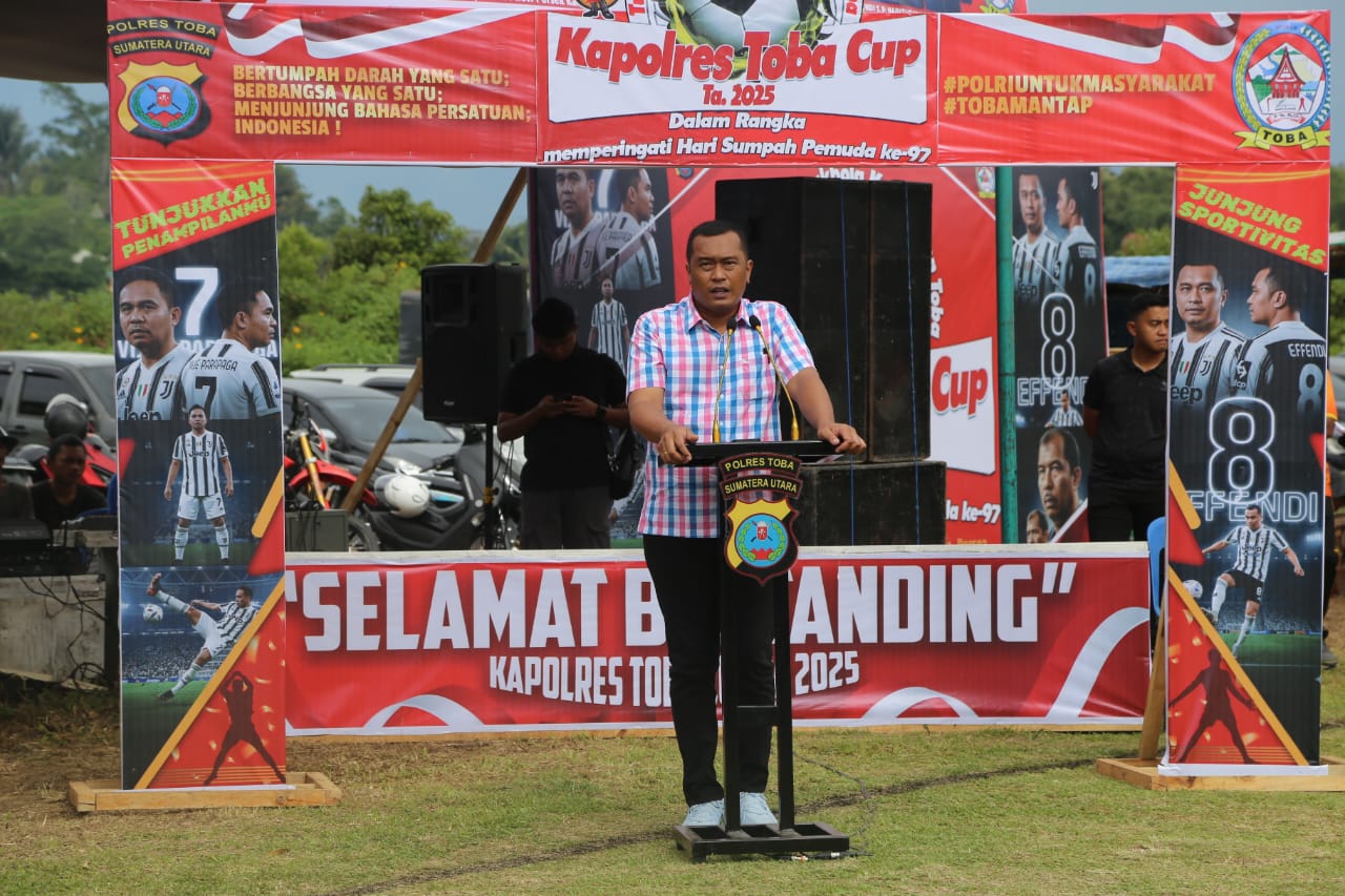 Bupati Toba Apresiasi Turnamen Sepakbola Kapolres Toba Cup 2025 
