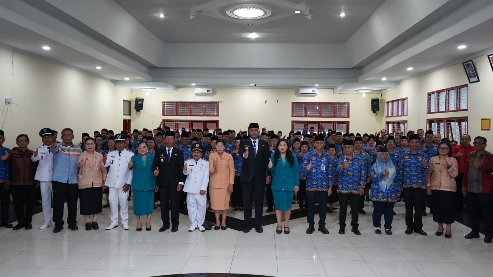 Bupati Toba Lantik Sejumlah Pejabat, Tegaskan Jalankan Tugas pada Setiap Program