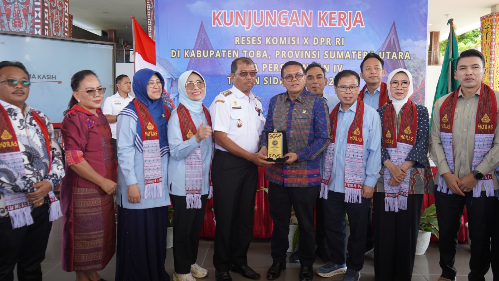 Pemkab Toba Sampaikan Sejumlah Permohonan Terutama Sektor Pendidikan Kepada DPR RI 