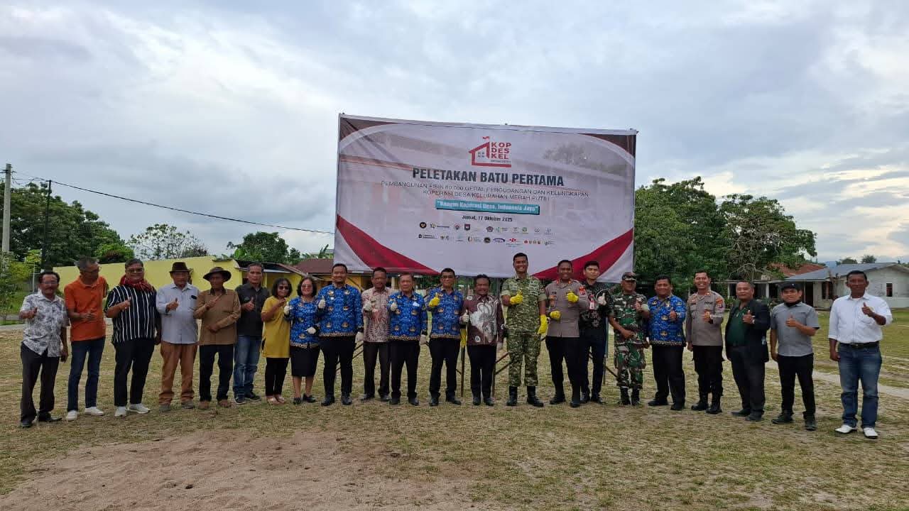PELETAKAN BATU PERTAMA KOPERASI DESA/KELURAHAN MERAH PUTIH DI TOBA