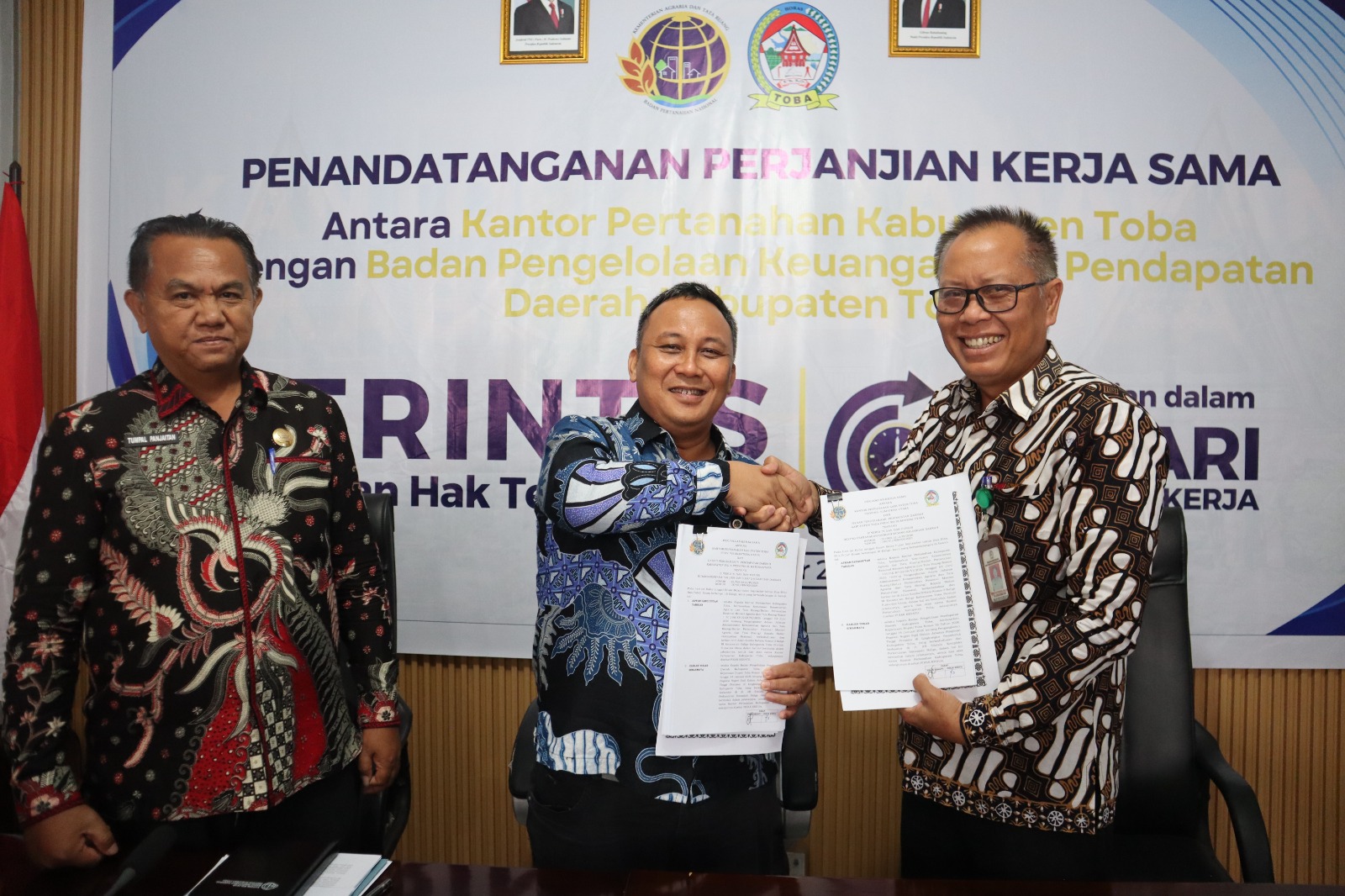 BPN dan Bappenda Toba Tandatangani Kerja Sama PERINTIS 10 Hari
