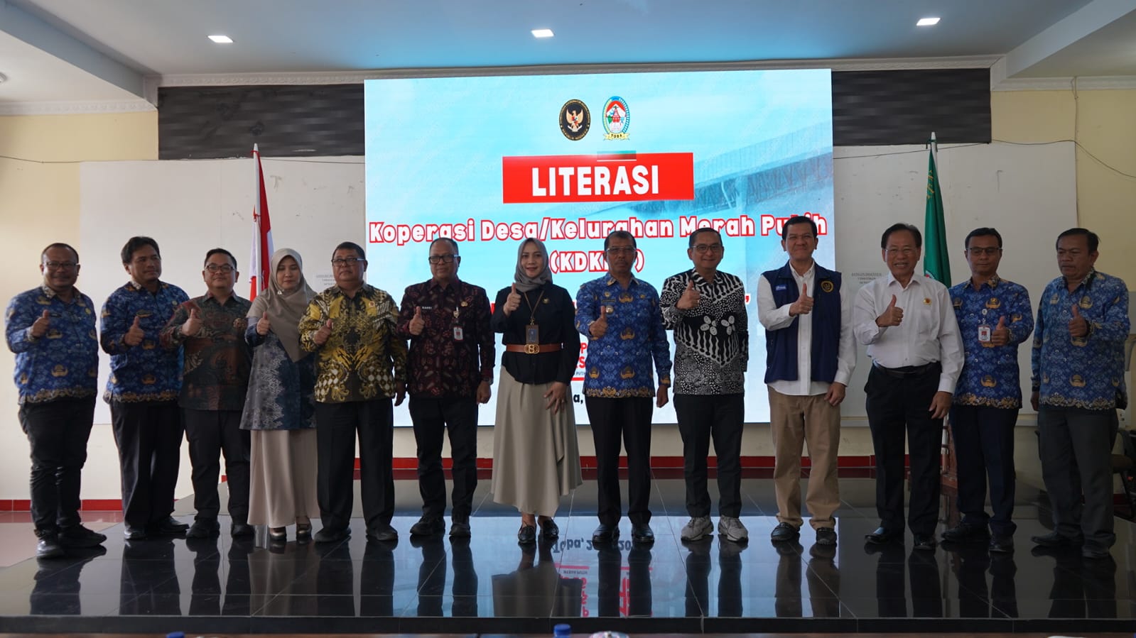 Sosialisasi Program Strategis KDKMP Wabup Toba Minta Operasional 1 KDKMP Sebagai Pionir