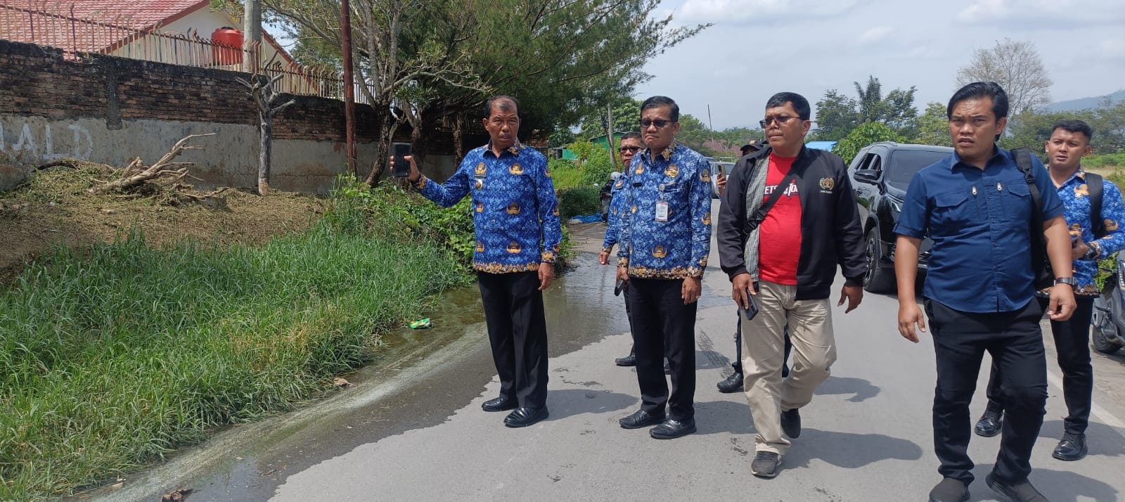 Terima Laporan Warga, Wabup Toba Langsung Tinjau Lokasi Dugaan Limbah Asrama YTBS